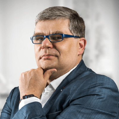 Dr Marcin Maj