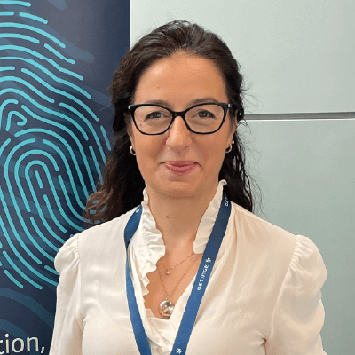 Dr Miray Karnekull